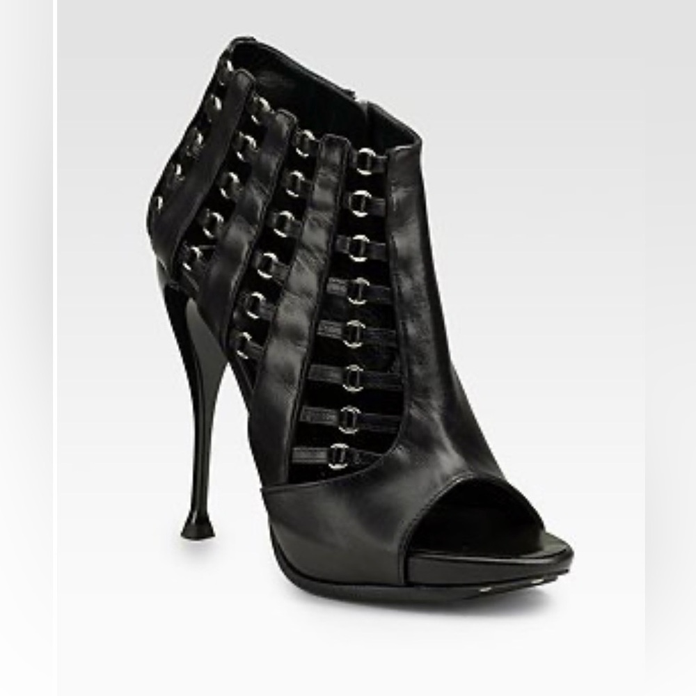 Brand New Giuseppe Zanotti Vero Caged Strappy Peep-Toe Heels